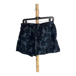 Pair of Thieves Men’s Boxer Shorts, Gray and Black Pattern, Size Small, NWOT